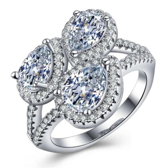 925 Silver Ring Water Drop Shape White Sapphire - Picture 2 of 4